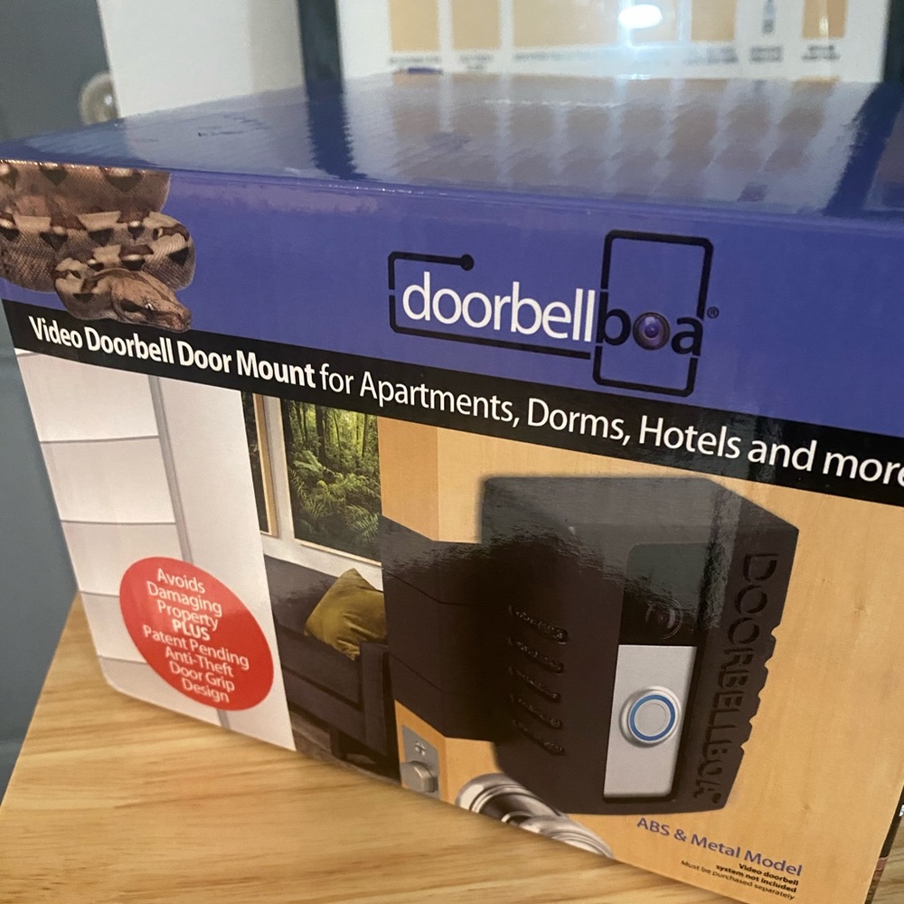 New Dorbell Boa